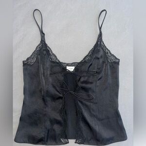 Aritzia/ Wilfred Canary Satin Camisole